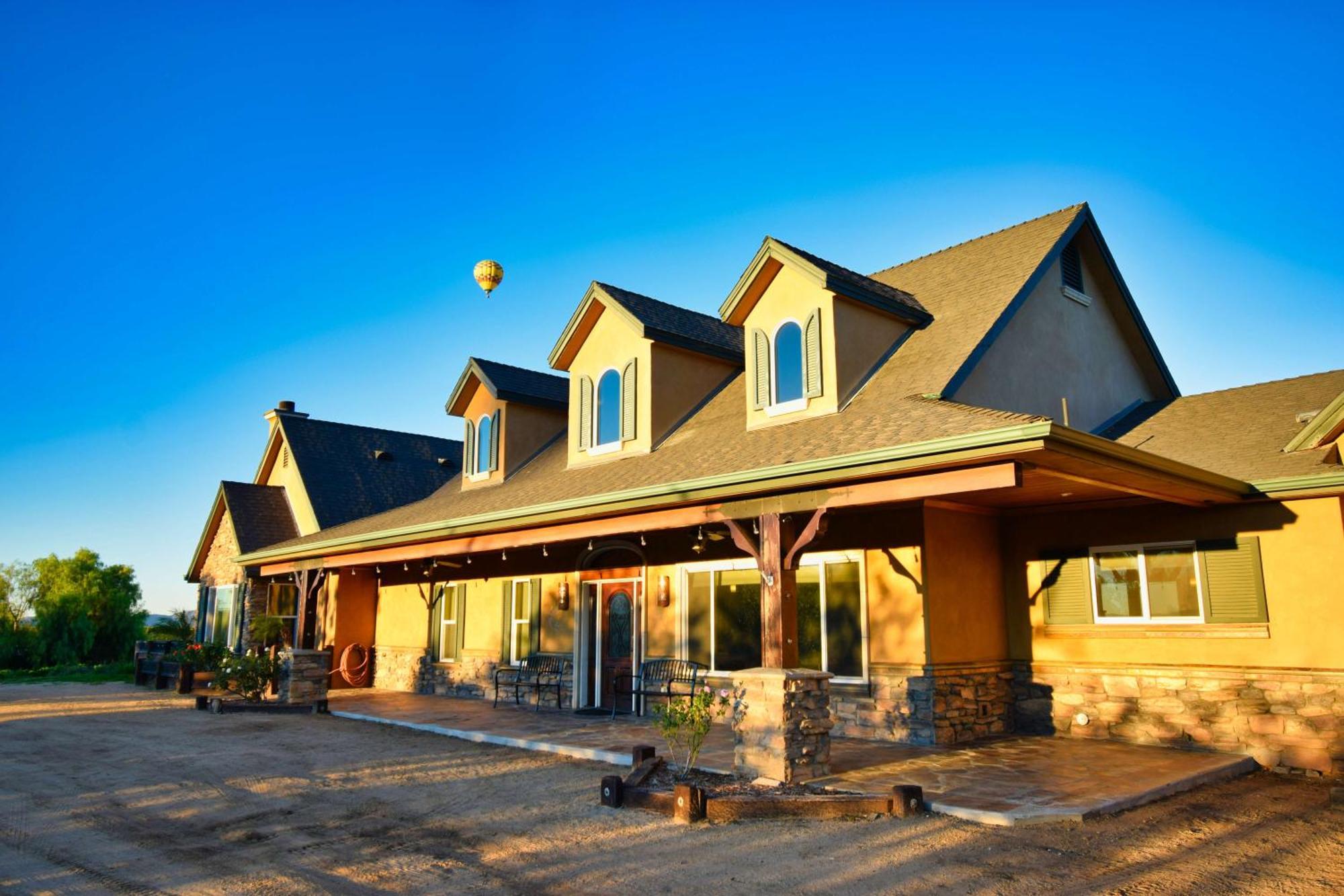 Peppertree Lane Ranch -- Seven-Acre Ranch In The Heart Of Wine Country Otel Temecula Dış mekan fotoğraf