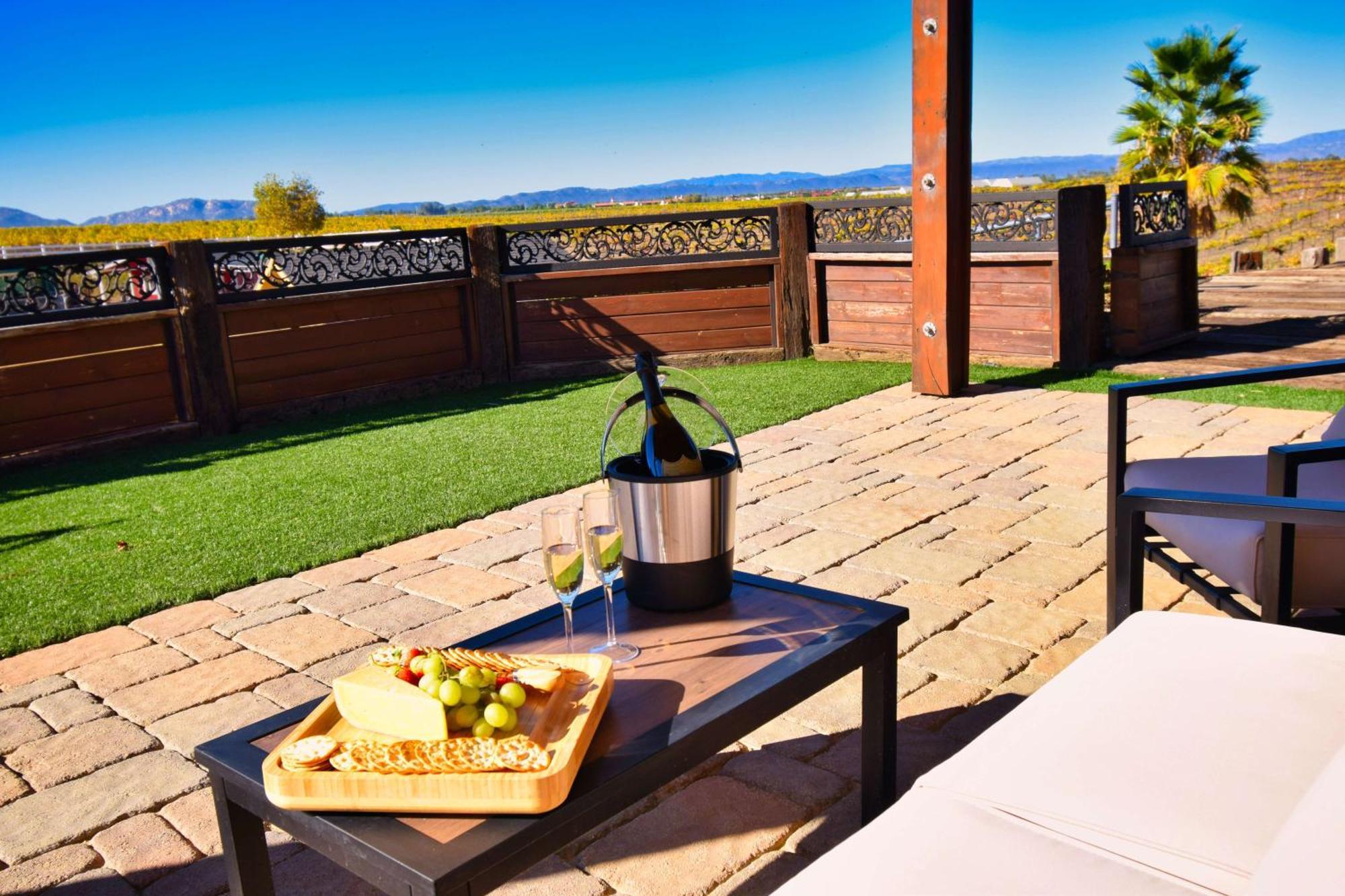 Peppertree Lane Ranch -- Seven-Acre Ranch In The Heart Of Wine Country Otel Temecula Dış mekan fotoğraf